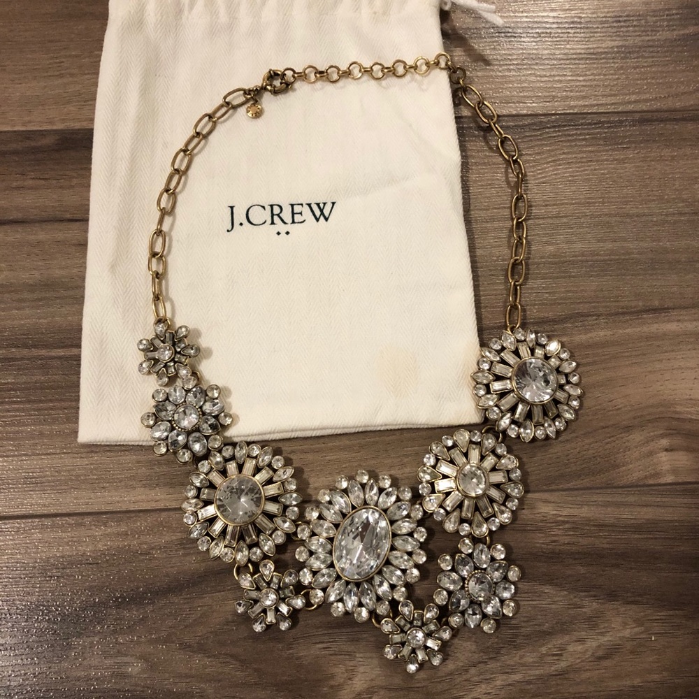 Crystal starburst asymmetrical necklace